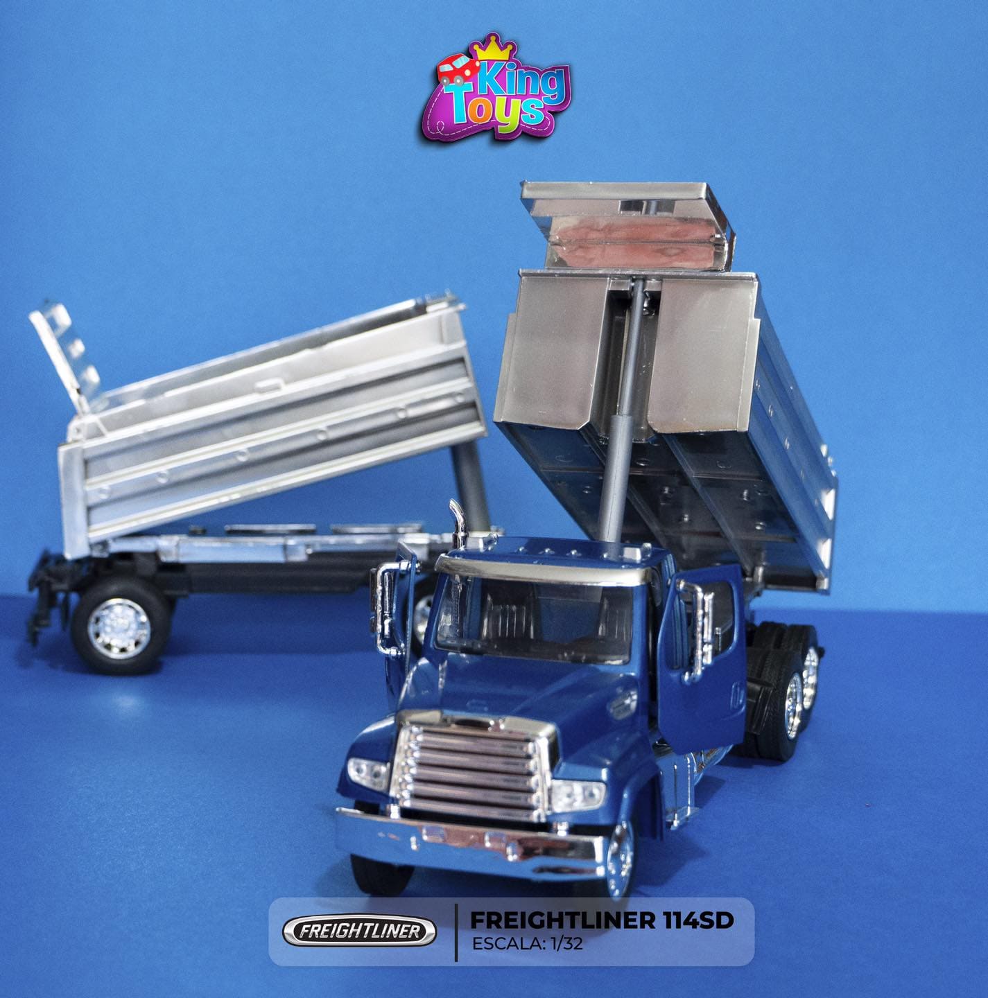 Freightliner 114SD doble remolque